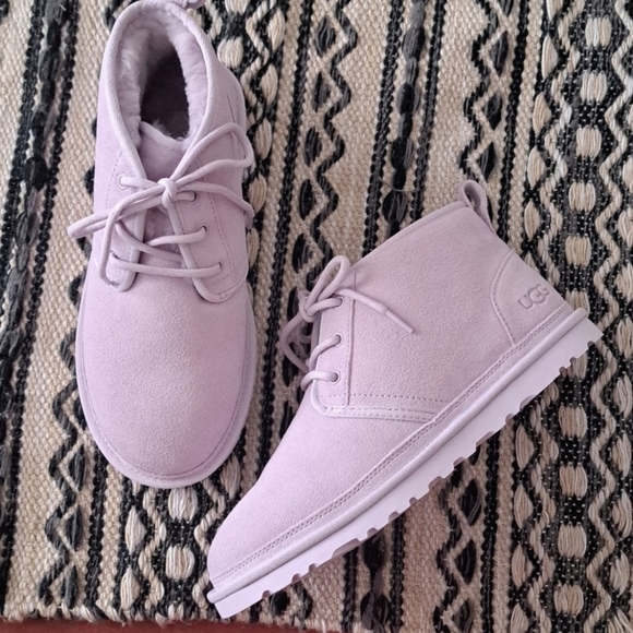 NEW UGG NEUMEL ANKLE BOOT IN LILAC $108 - Picture 5 of 14